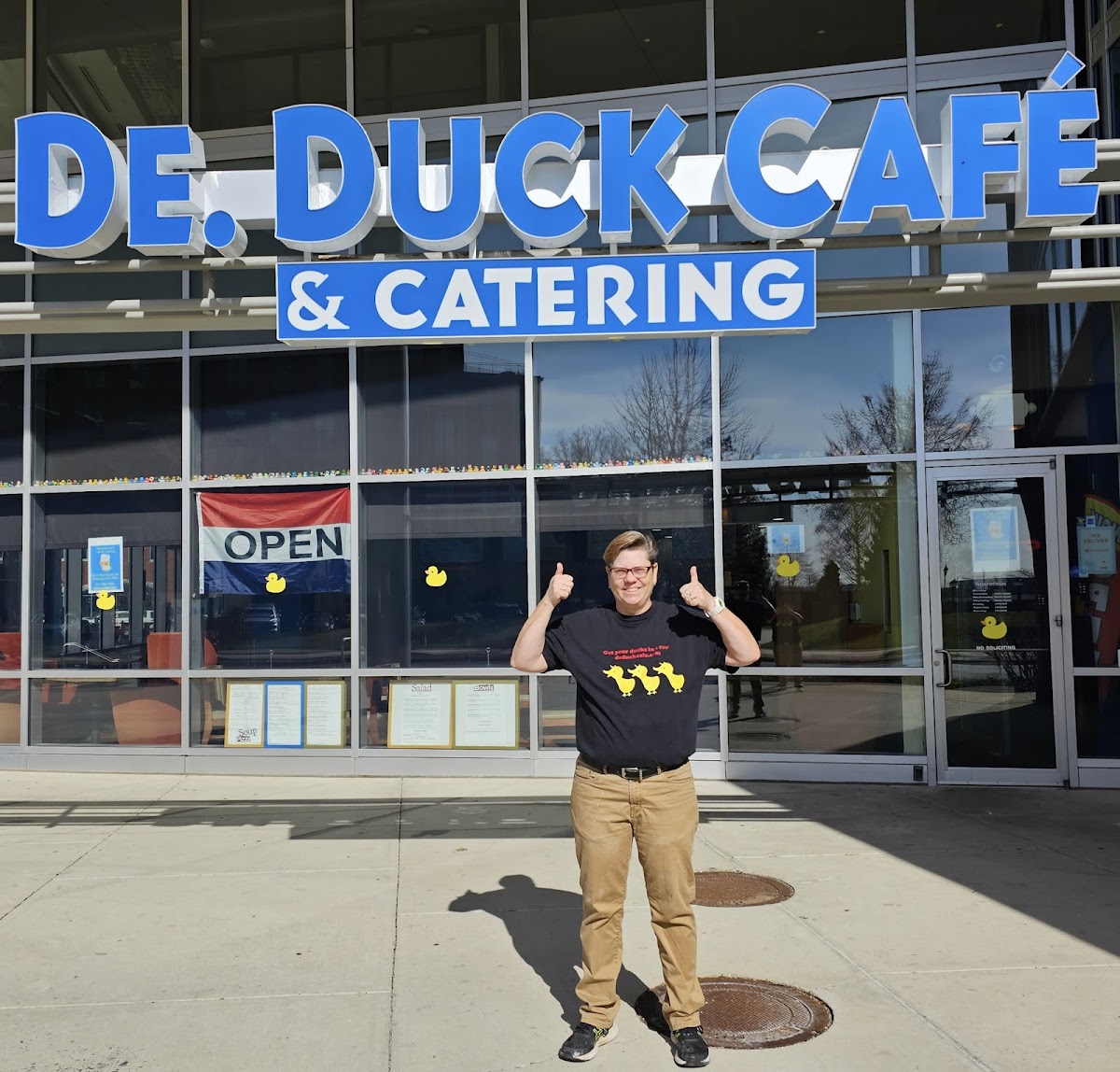 De Duck Cafe And Catering Photos 2
